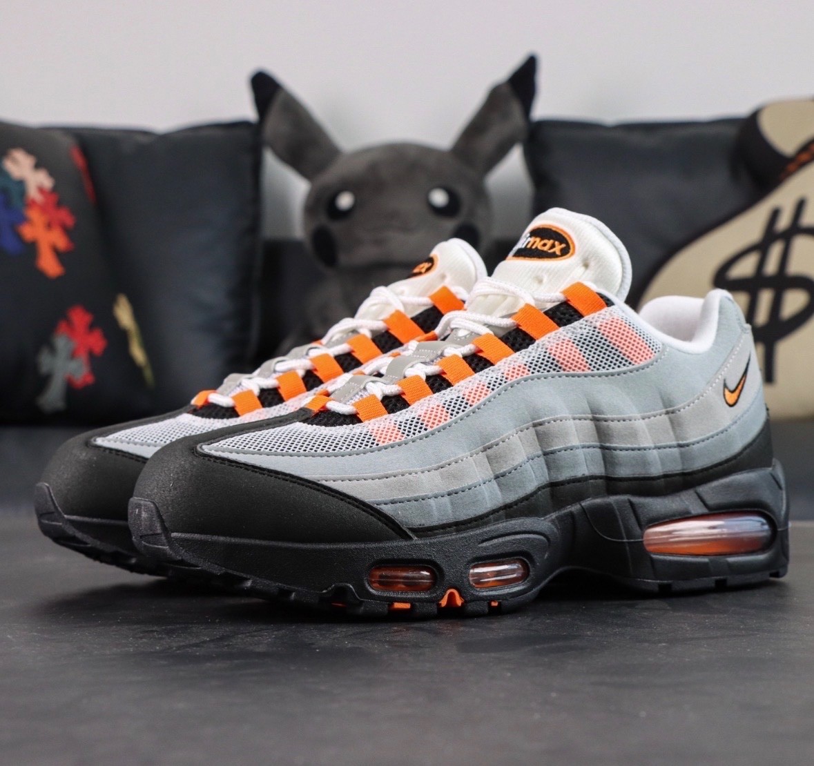 Nike Air Max 95 OG Big Bubble Bright Mandarin HM4740-005 White Orange Men size 9
