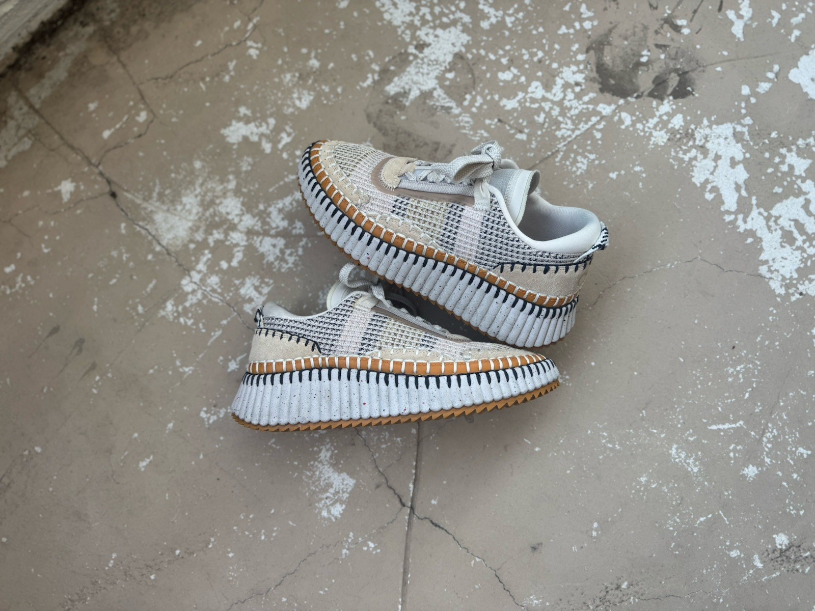 CHLOE NAMA SNEAKER – SIZE 39W – BEIGE – BOX & DUST BAGS – USED – RETAIL $895
