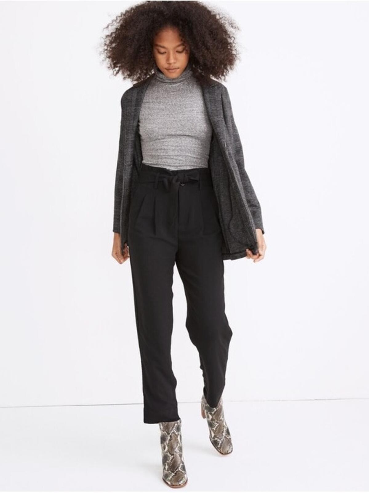 Madewell Drapey Paperbag Pants in True Black Size 6 Style #MB188