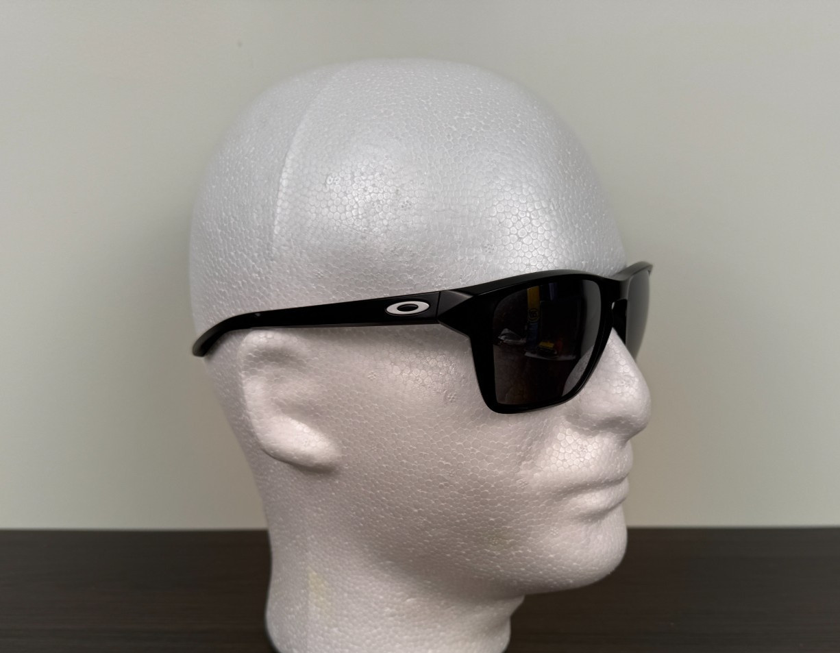 Oakley Sylas | Prizm Black Polarized, Matte Black Frame | High Bridge Fit