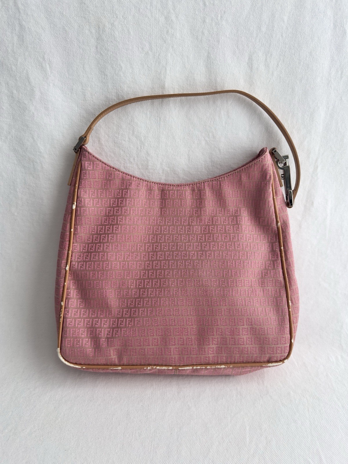 ✨Authentic FENDI FF Zucchino Canvas Shoulder Bag Pink