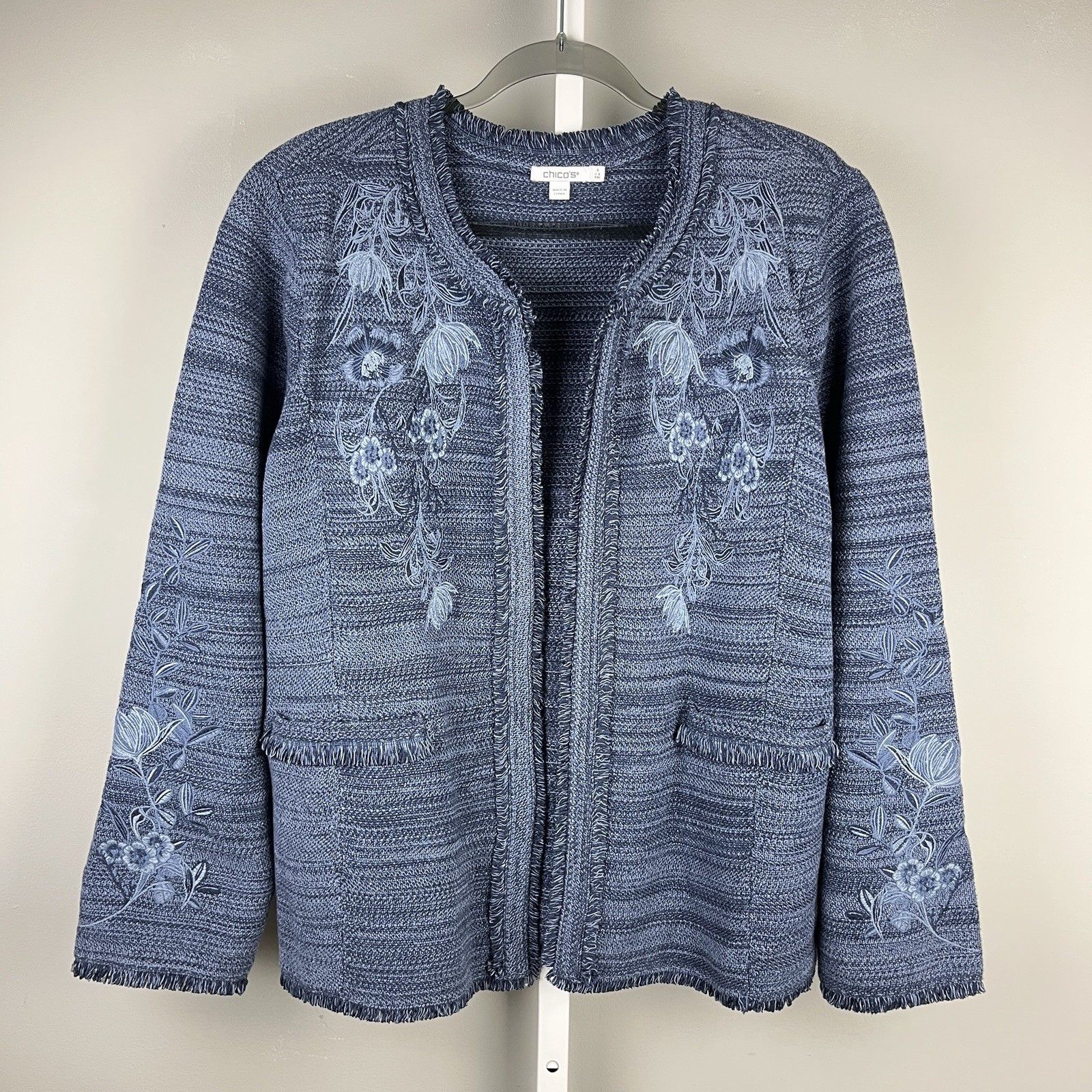 Chico’s Blue Tapestry Woven Jacket Size 4 Womens XXL Embroidered Floral