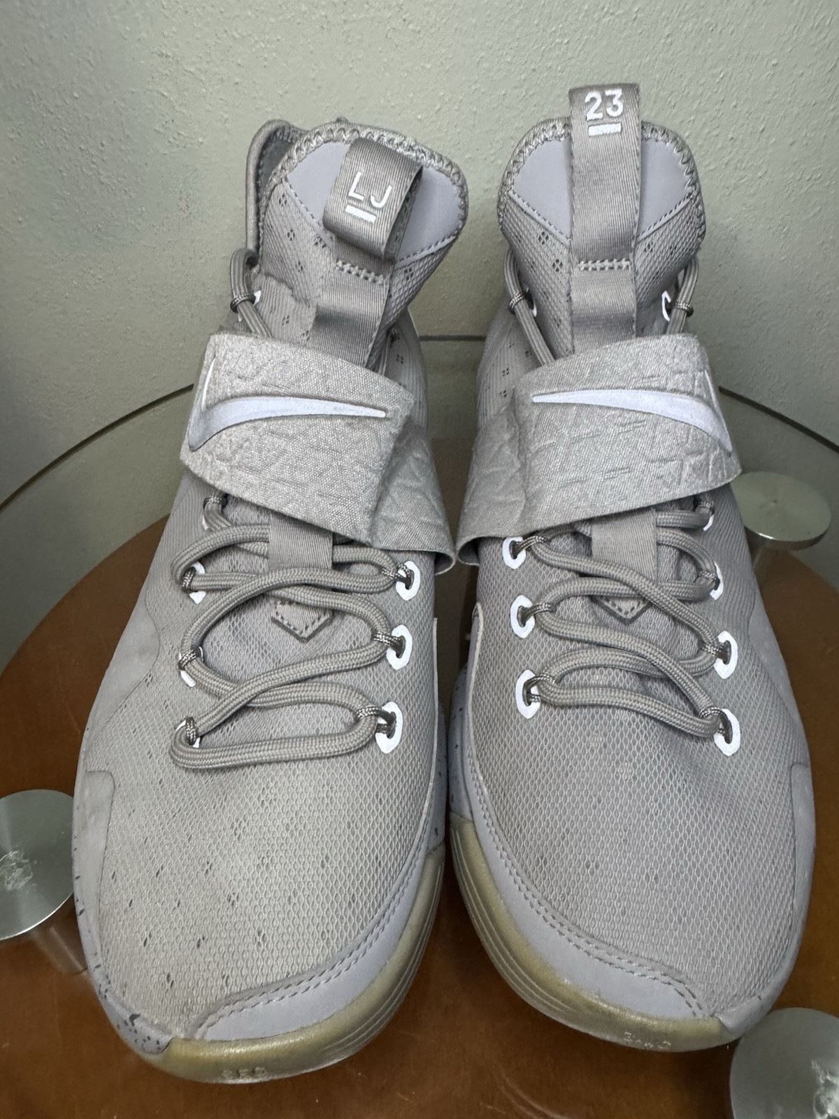 Size 10.5 – Nike LeBron 14 Reflect Silver