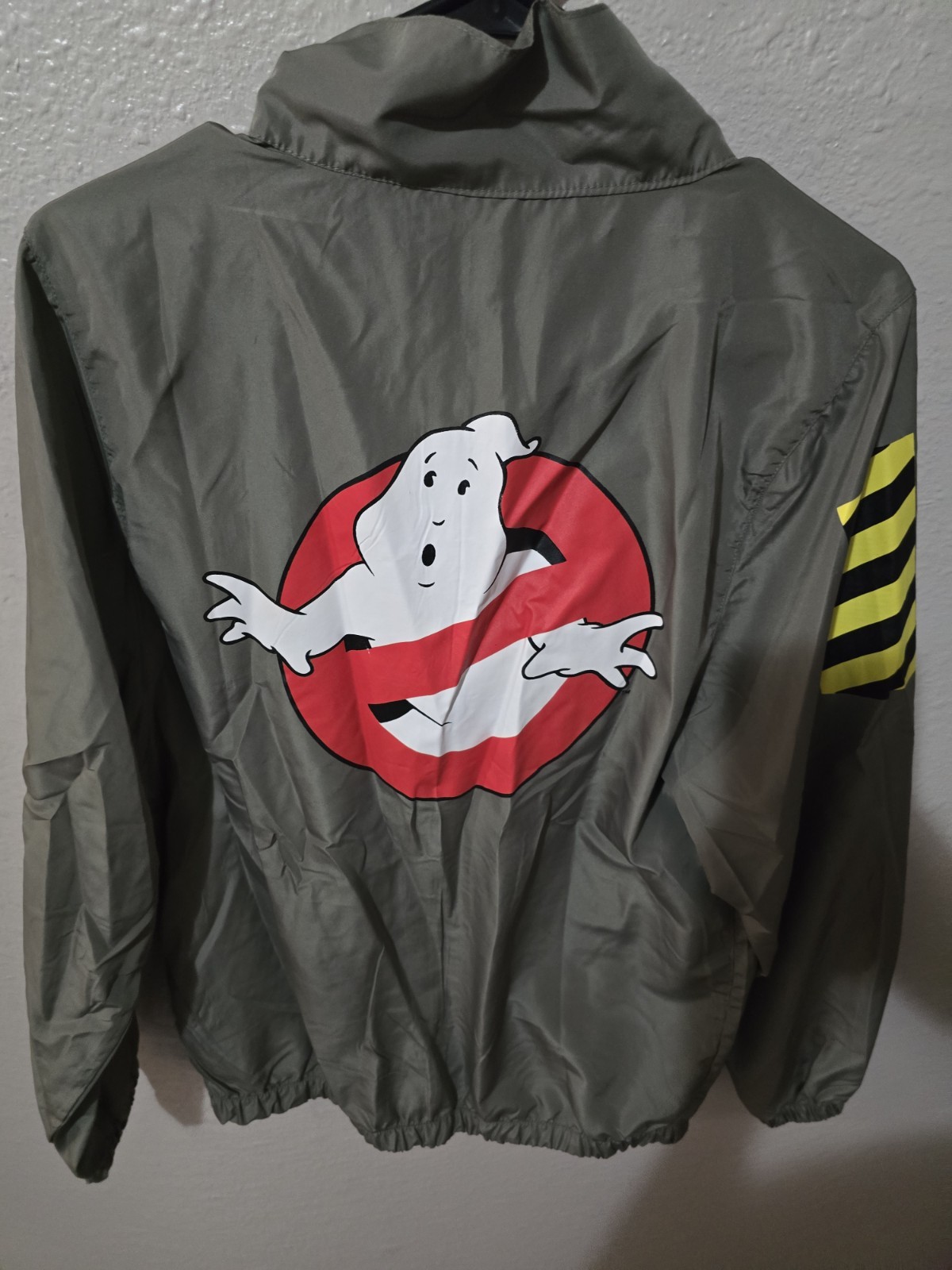 Brand New Loot Crate Exclusive Ghostbusters Windbreaker Jacket Men’s Small