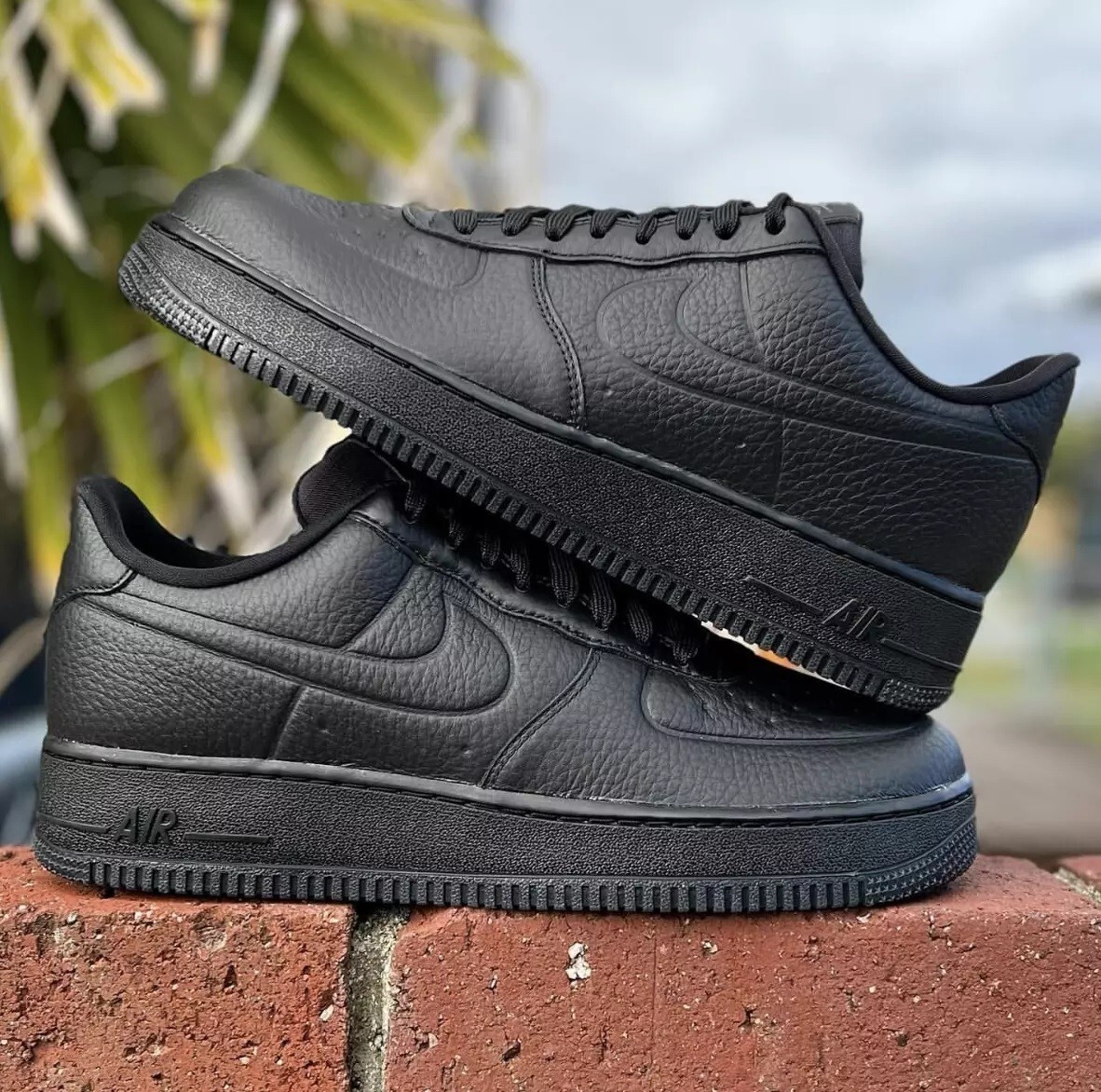 Nike Air Force 1 ’07 Pro-Tech Weatherized Waterproof All Season Trainer FB8875