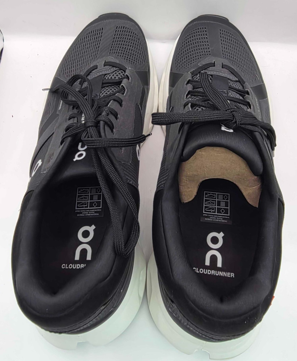 On Running Cloudrunner 2 Men’s Running Shoes-Black 10US