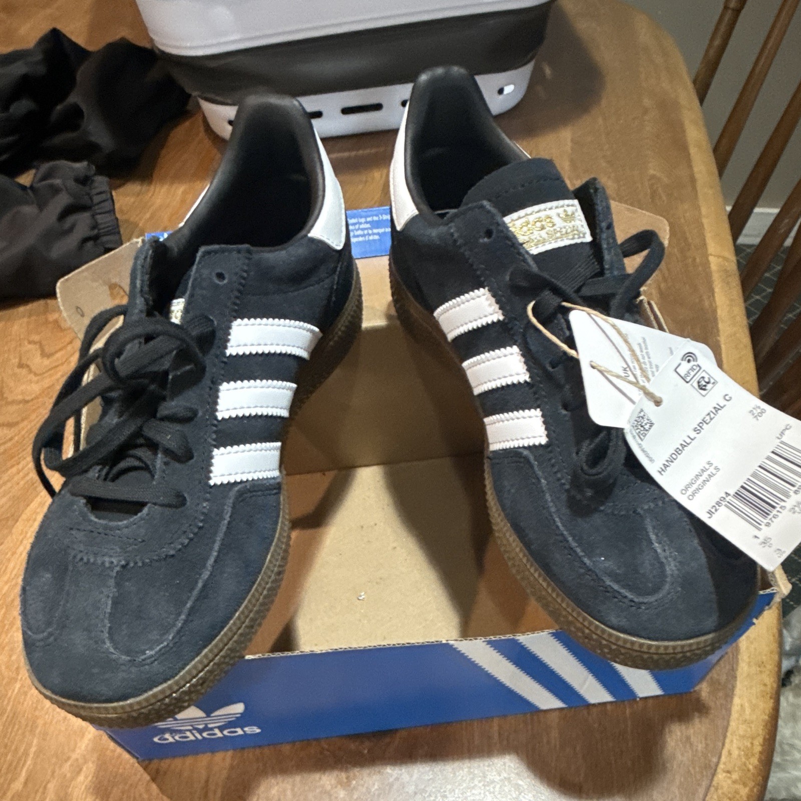 adidas Originals Handball Spezial Men’s Black/White Suede Low Top Sneakers