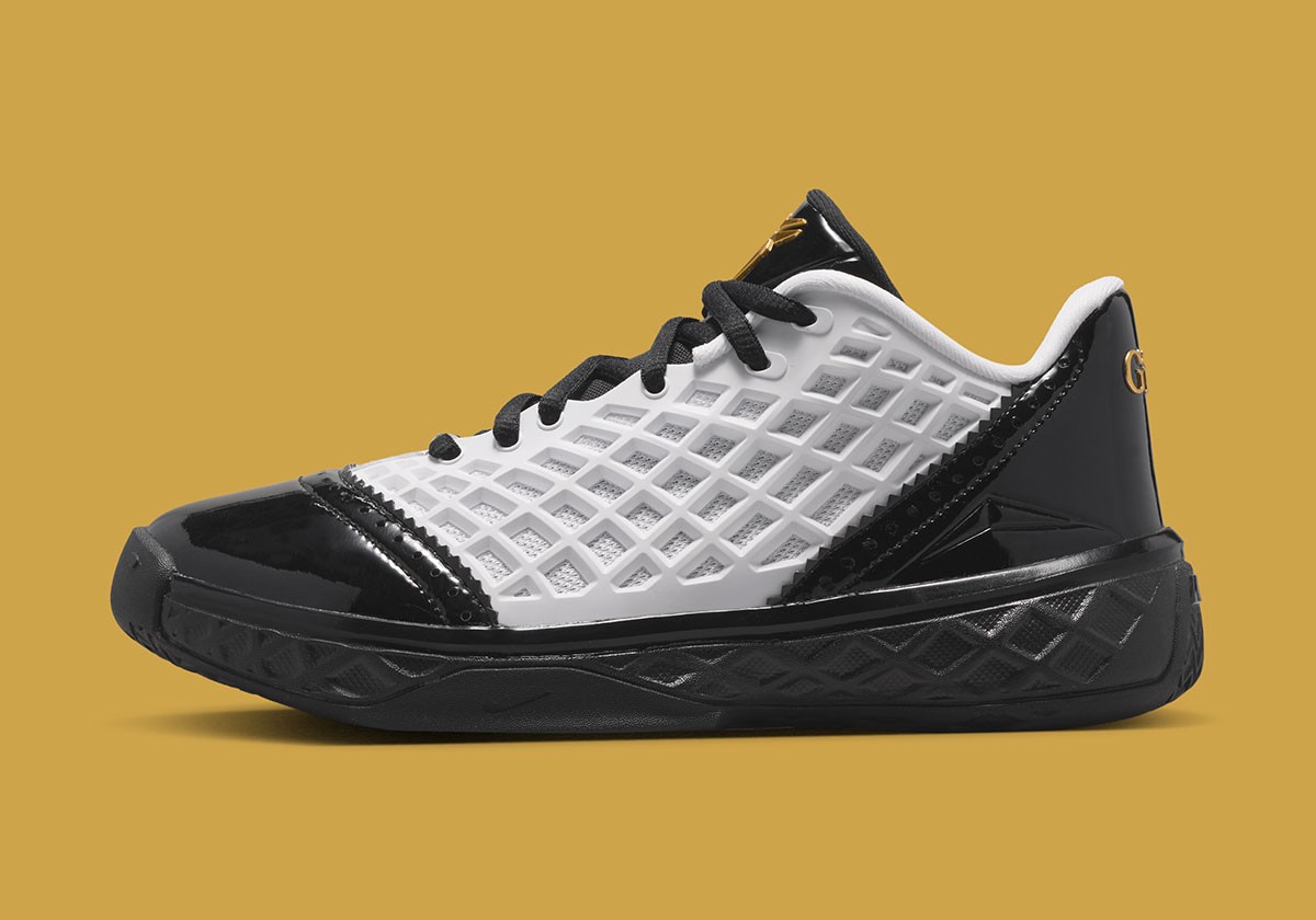 Nike Kobe III 3 Low Protro Mambacita GiGi White Black Gold IQ3916-100 sz 12 Men