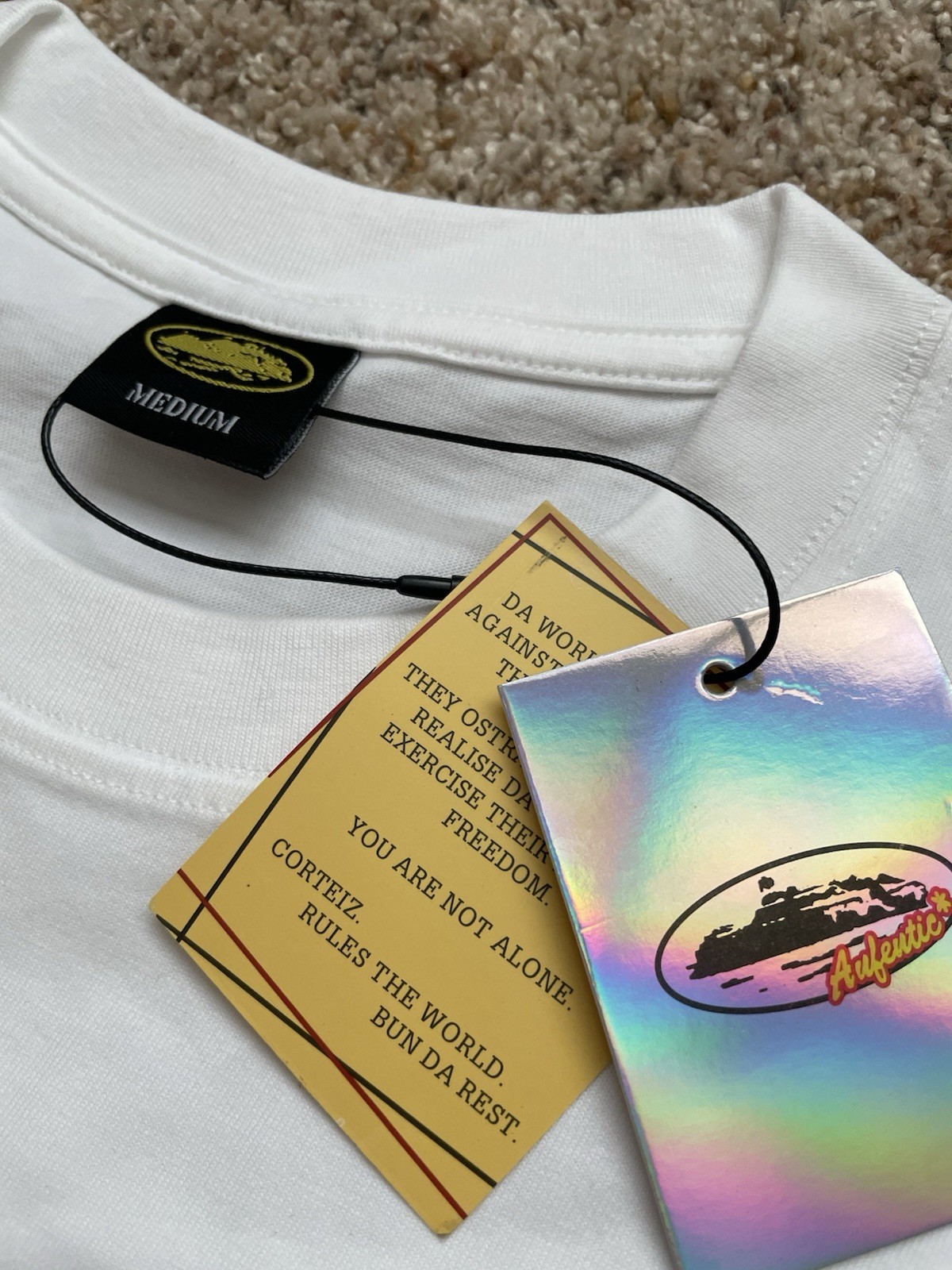 Corteiz Plain White Tee Short Size Medium New With Tags