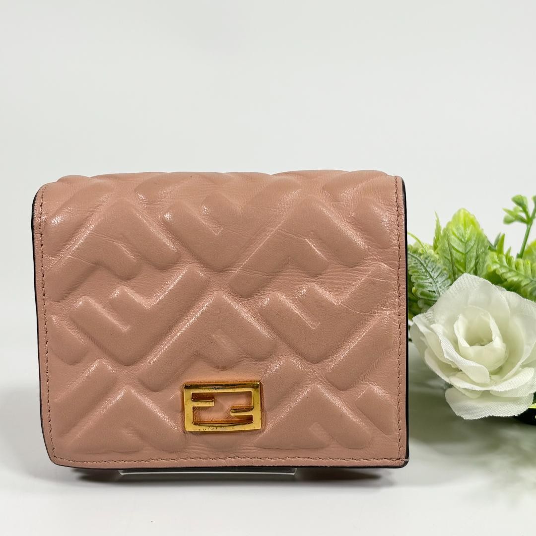 Excellent Condition Fendi Compact Wallet Brand Mini Wallet Stylish Cute