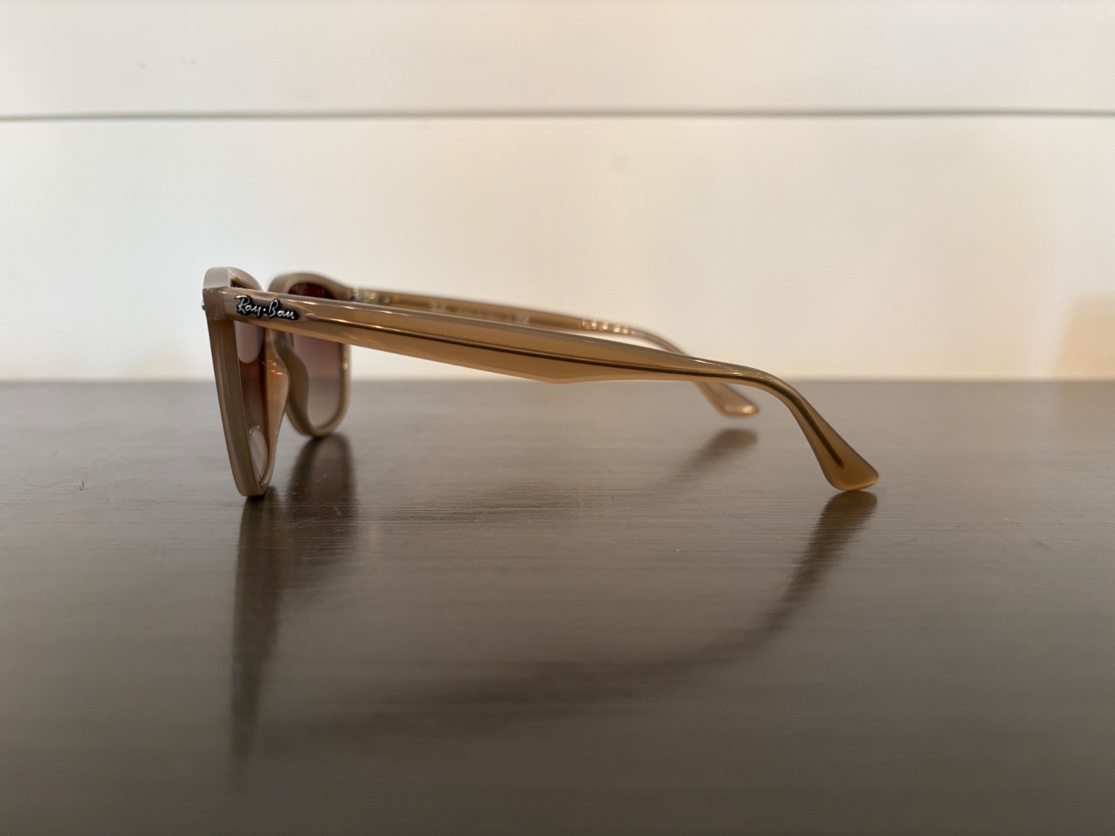 NEW Ray-Ban RB4362 Sunglasses – Turtledove / Gradient Brown