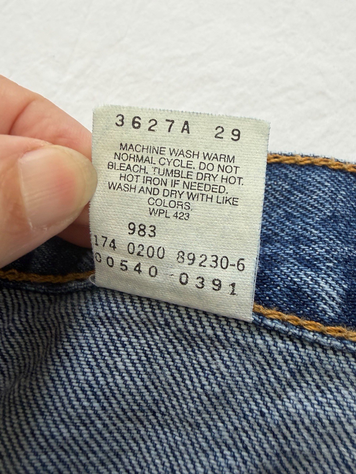 Vintage 90’s Levi’s 540 Men’s 42×30 Relaxed Fit Denim Jeans Brown Tab