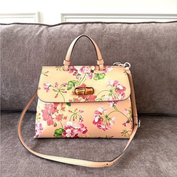 Gucci authentic top handle bag blooms pattern pink leather medium w strap