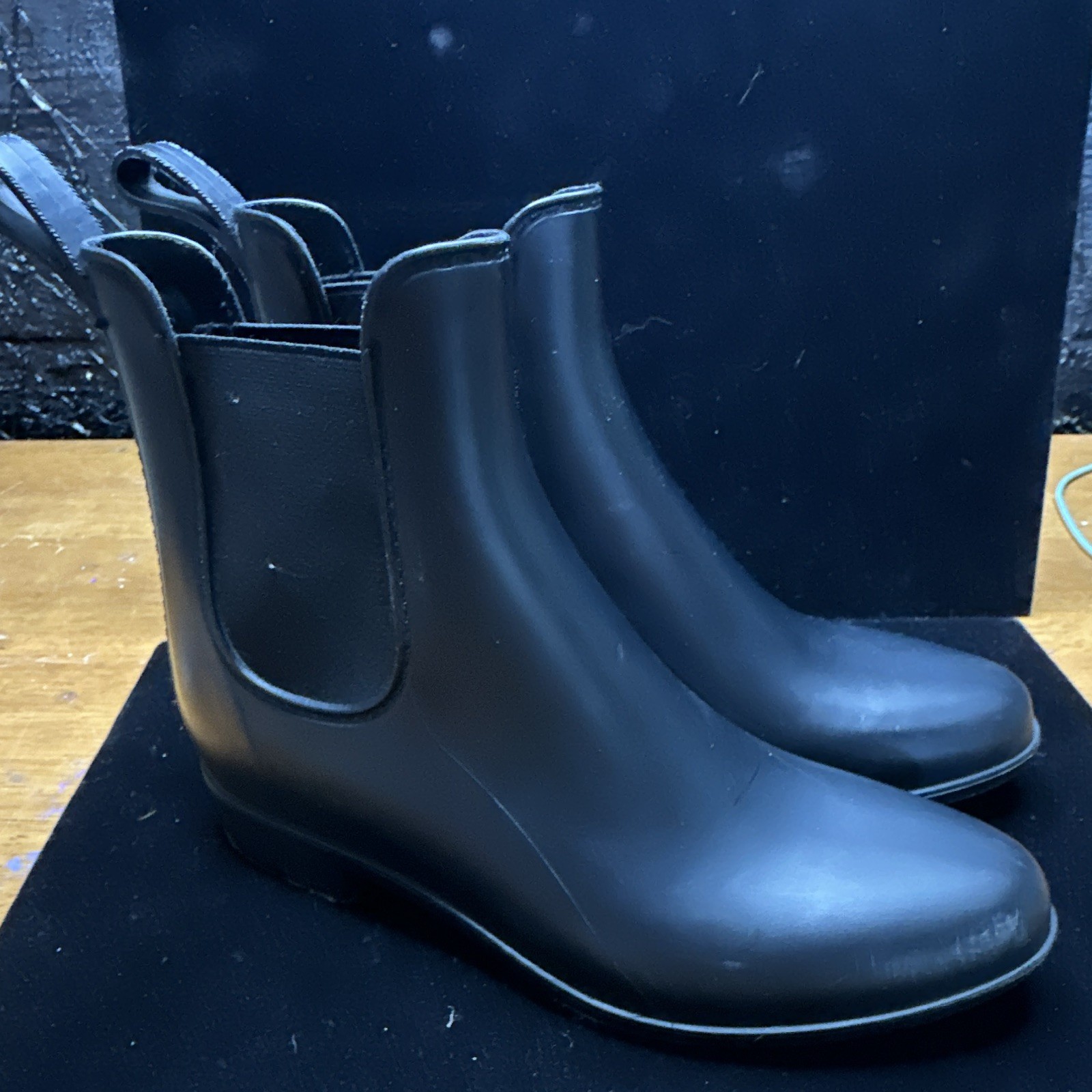 J.CREW Mercantile Women’s Black Chelsea Ankle Boots Pull-On Rubber Round Toe