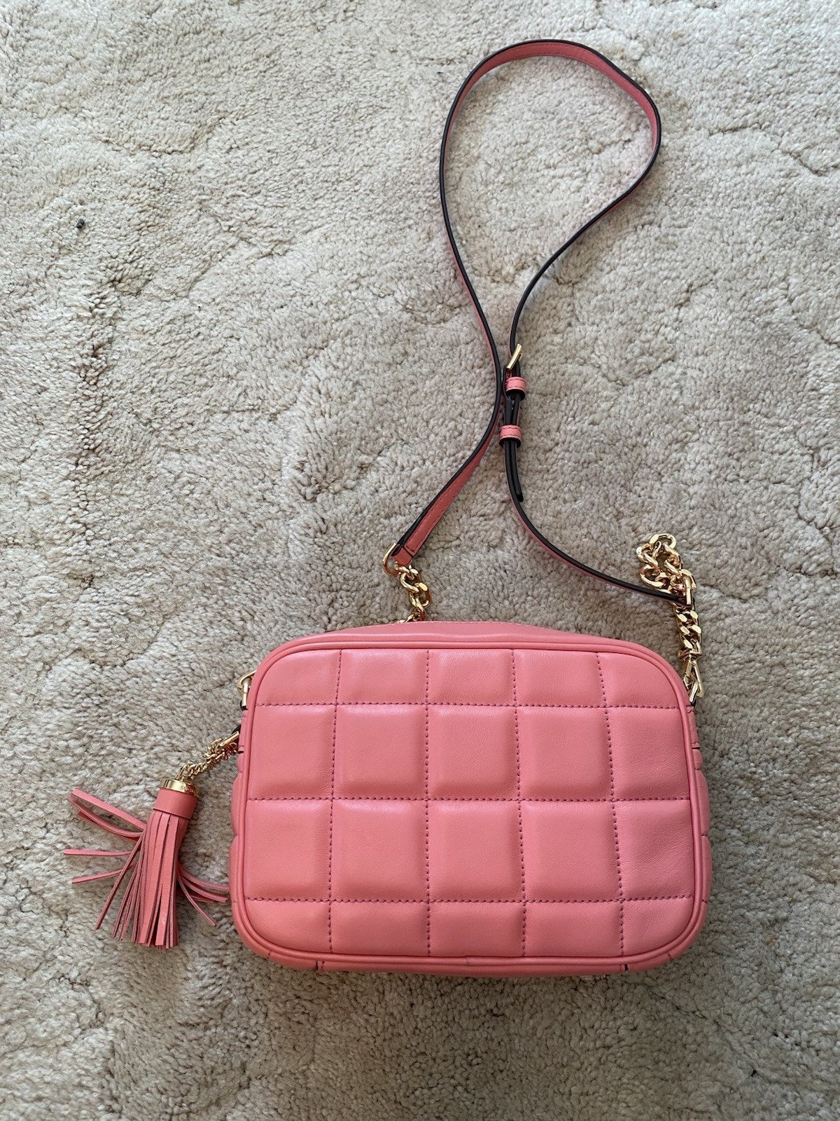 Michael Kors Pink Quilted Small Crossbody Bag Zip Gold Chain Tassel Charm