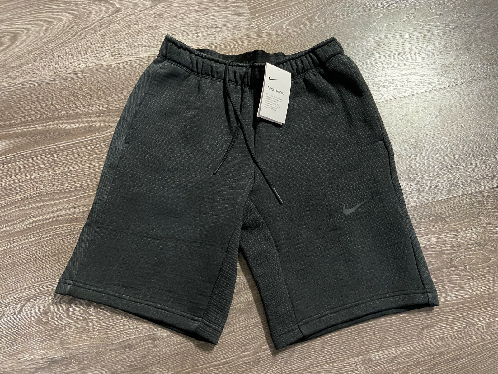 Nike Men’s Sportswear Tech Pack Fleece Shorts Black Anthracite CK2543-010 NEW