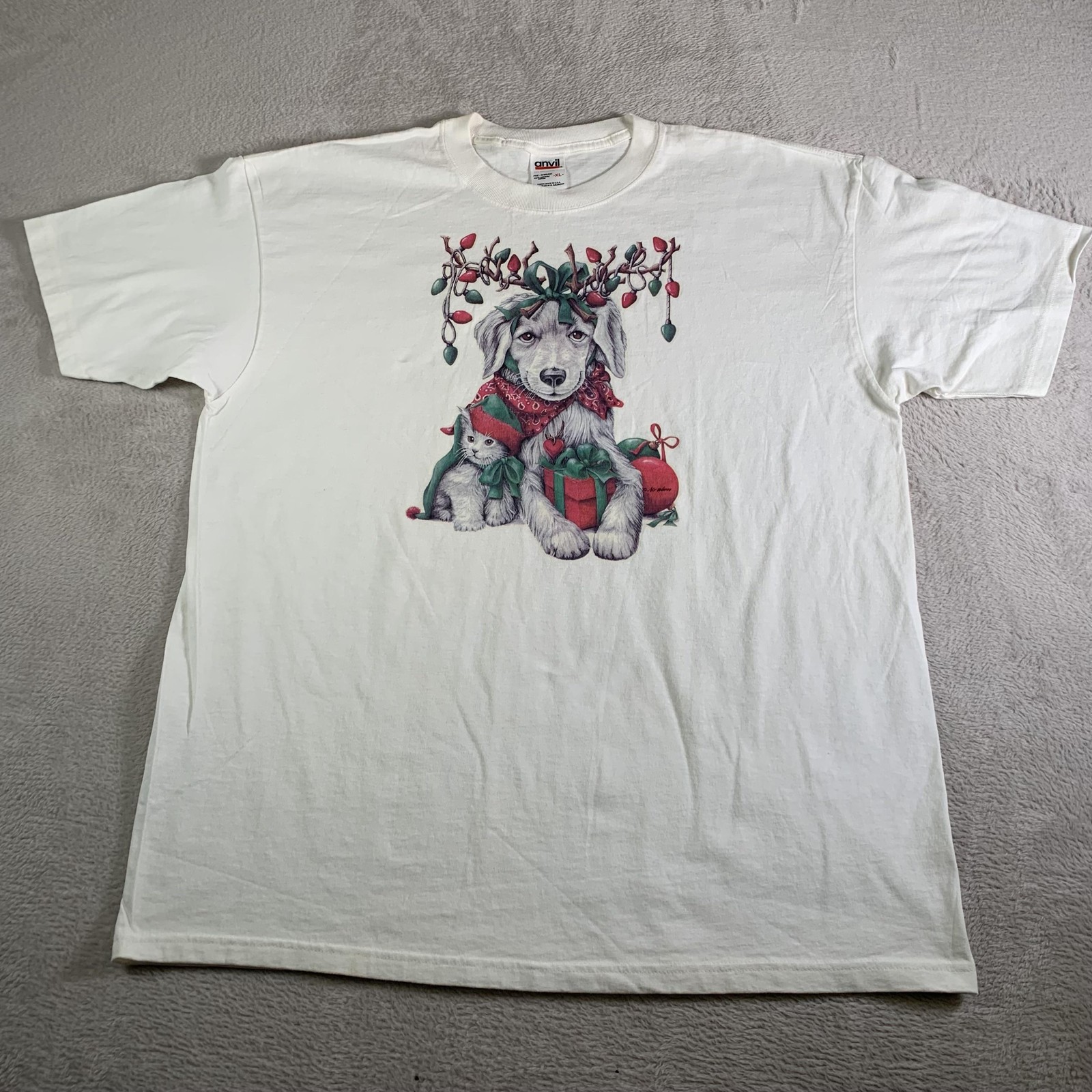 Vintage Christmas Shirt Mens XL White Dog Cat Lights Graphic Tee Anvil 90s USA