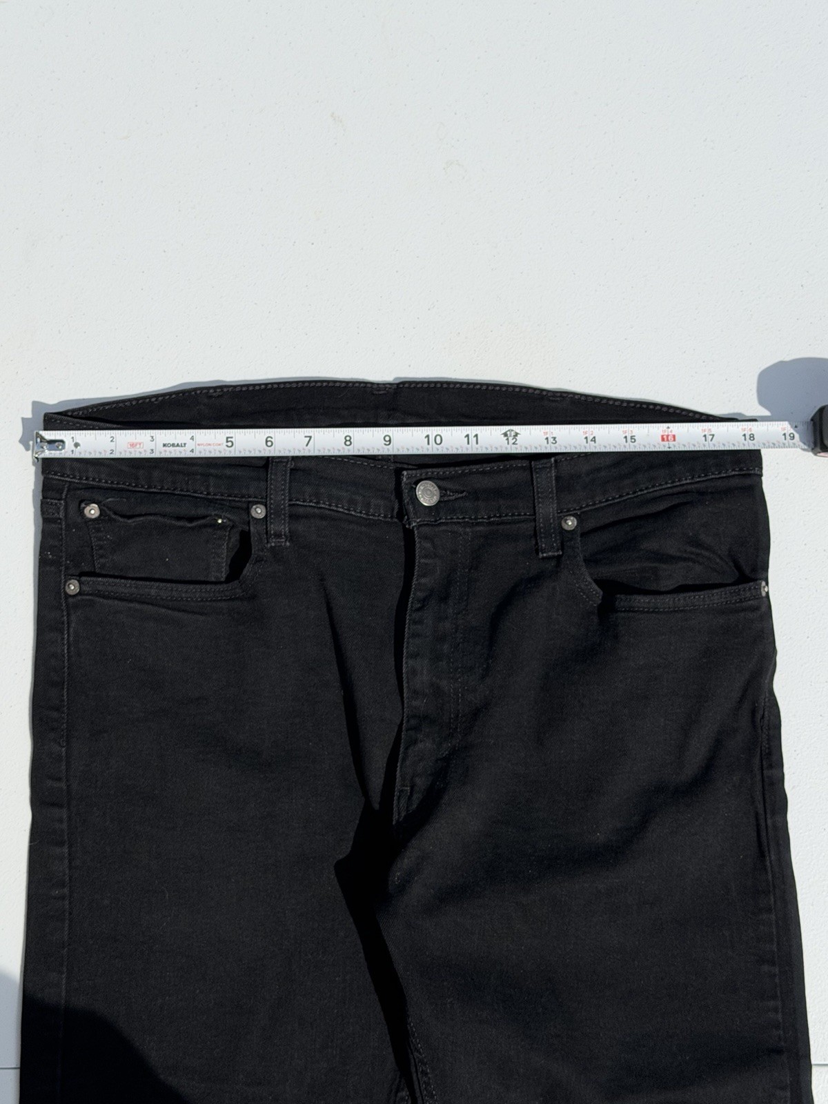 Levi’s Men’s Black Dark Wash Slim Taper Low Rise Denim Jeans Button Fly
