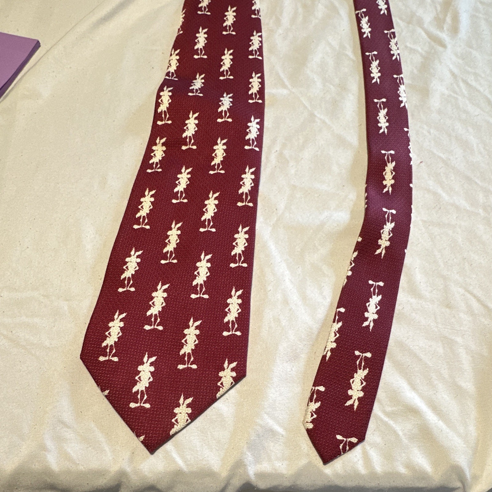 Warner Bros. Bugs Bunny Burgundy & White 100% Silk Novelty Pointed Tie Woven
