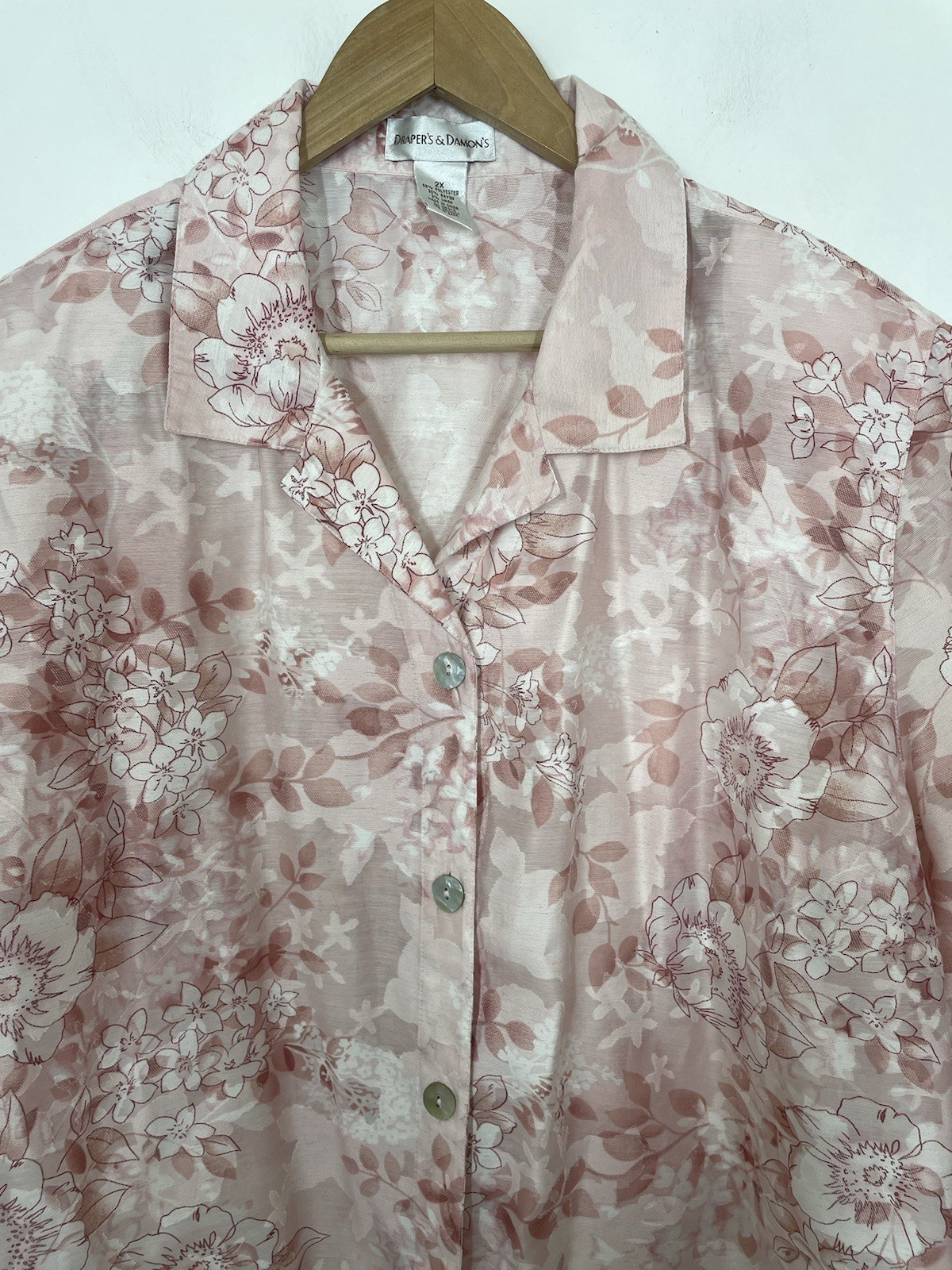 DRAPER’S & DAMON’S Floral Semi Sheer Button Up Top Shirt Blouse Pink Size 2X