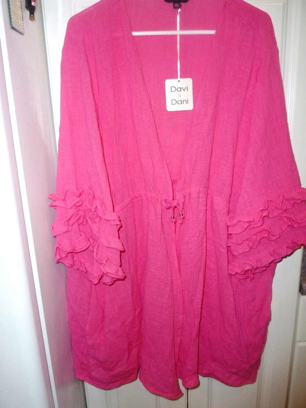 NWT Davi & Dani Hot Pink Gauzy Cotton Cardigan With Ruffle Accents 3XL