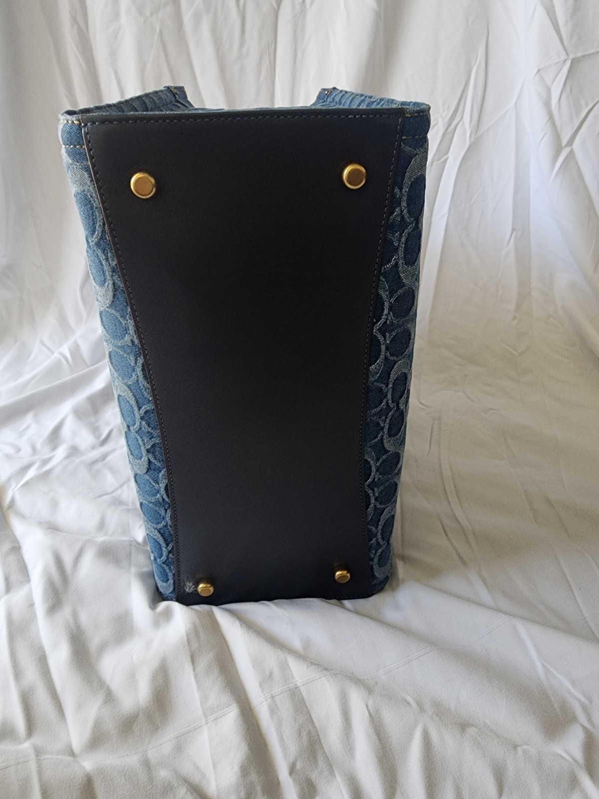 RARE Coach Signature Denim Medium Field Tote in Indigo Midnight Navy