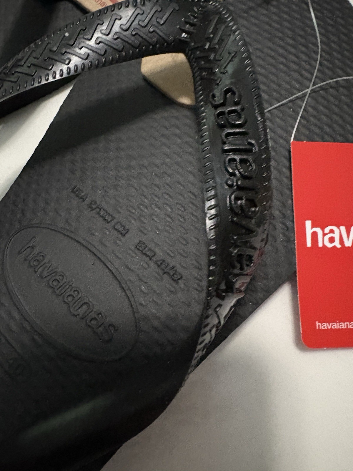 Havaianas Flip-Flops Brazil Thin Strap Women’s Size 9/10 – Men’s Size 8