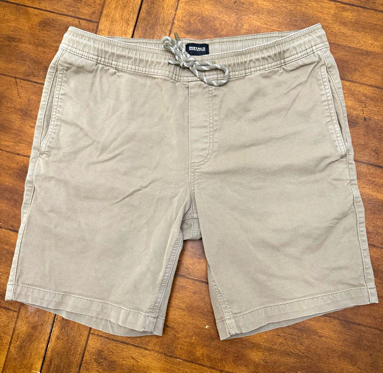 Buffalo David Bitton Mens Shorts Medium Khaki Tan Stretch Drawstring Casual