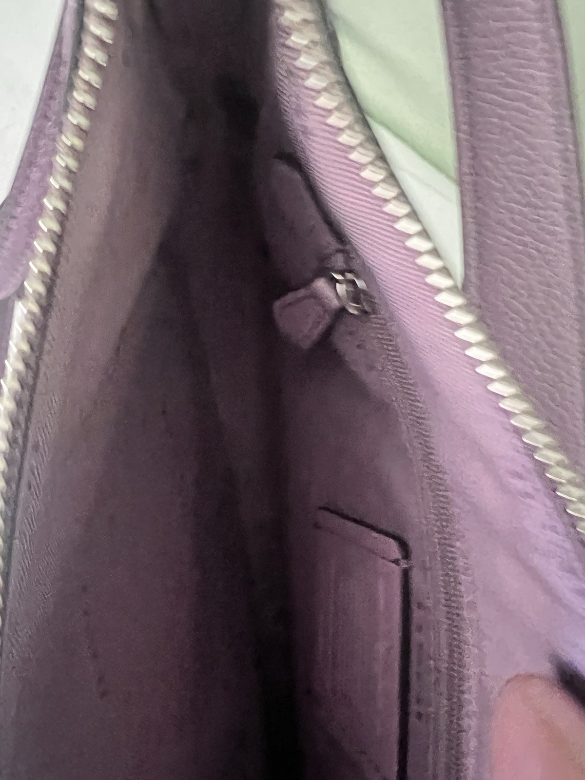 Coach Teri Shoulder Bag in Lilac Pebbled Leather Light purple 11.5 /8.5 Inches