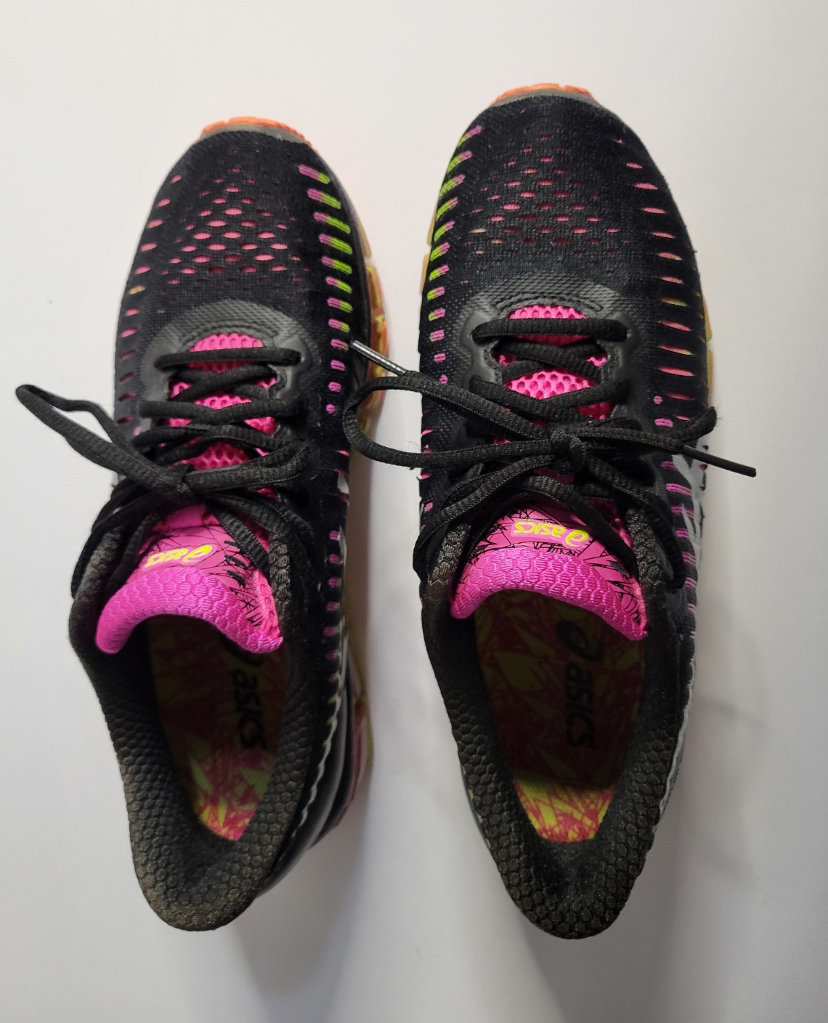 ASICS T5J6N Black/Pink/Yellow/Orange Geometric Lace-Up Low Top Athletic Sneaker