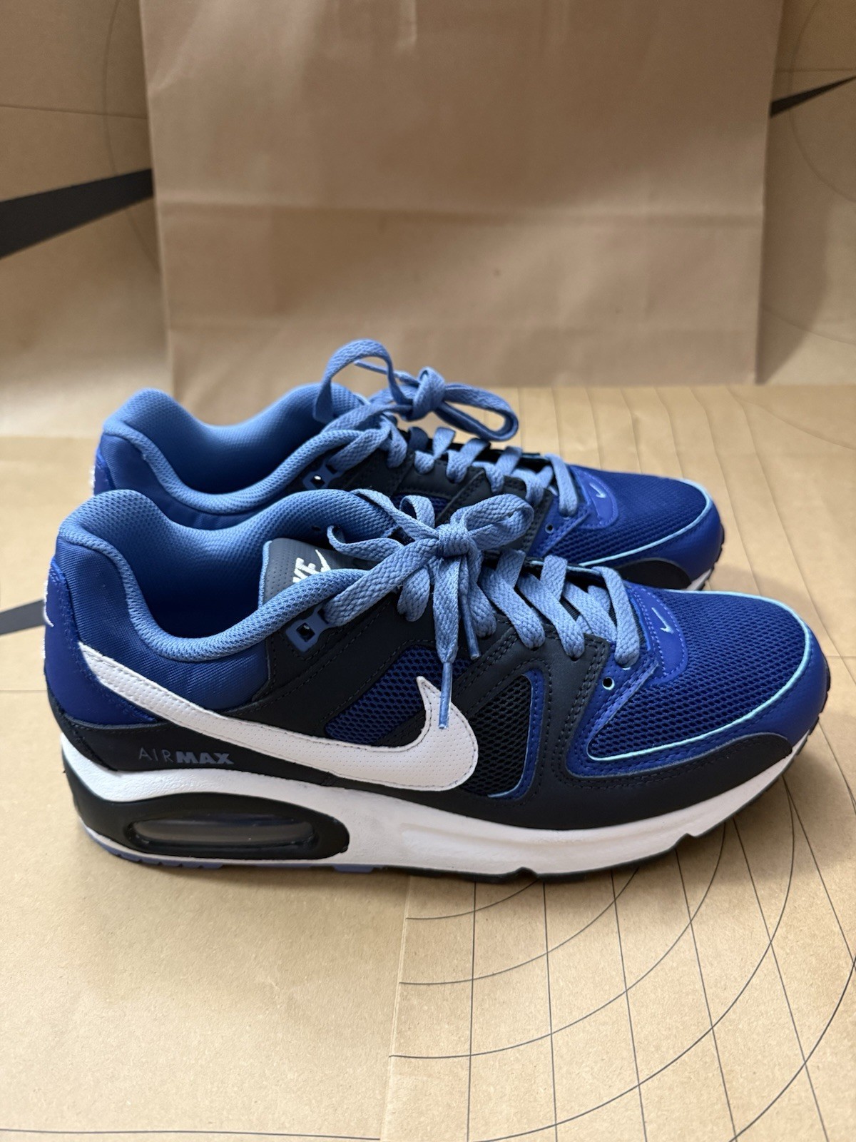 Nike Air Max Command Command Brand New Size 8 Men