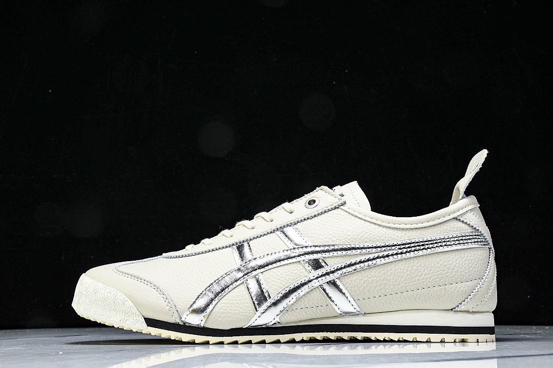 Onits*ka Tiger Mexico66 SD Birch Silver 1183A592-200 Unisex Size 4-11