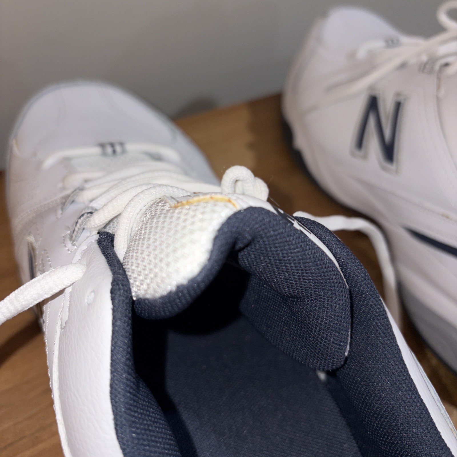 New Balance Men’s Wide 608 Shoe Size 10.5 2E White and Navy Blue
