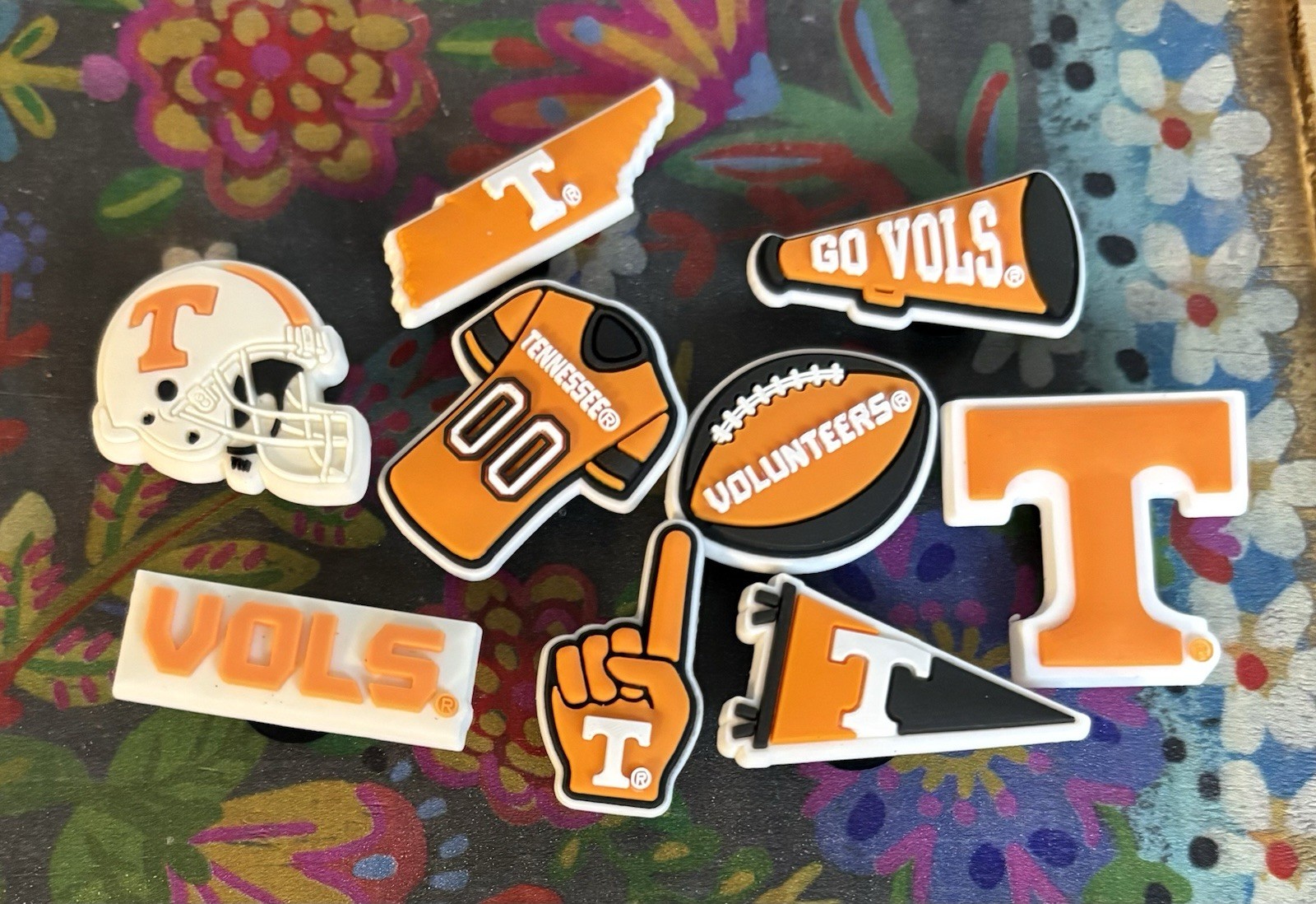 9 Piece TENNESSEE College University Shoe Charms Clog Decorations PVC NEW