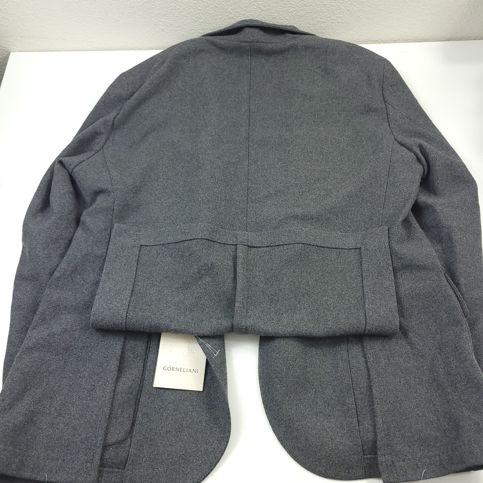 Corneliani Weekender Jacket Size (Italy 52R) US 42R Cashmere Slim Fit Gray Mens
