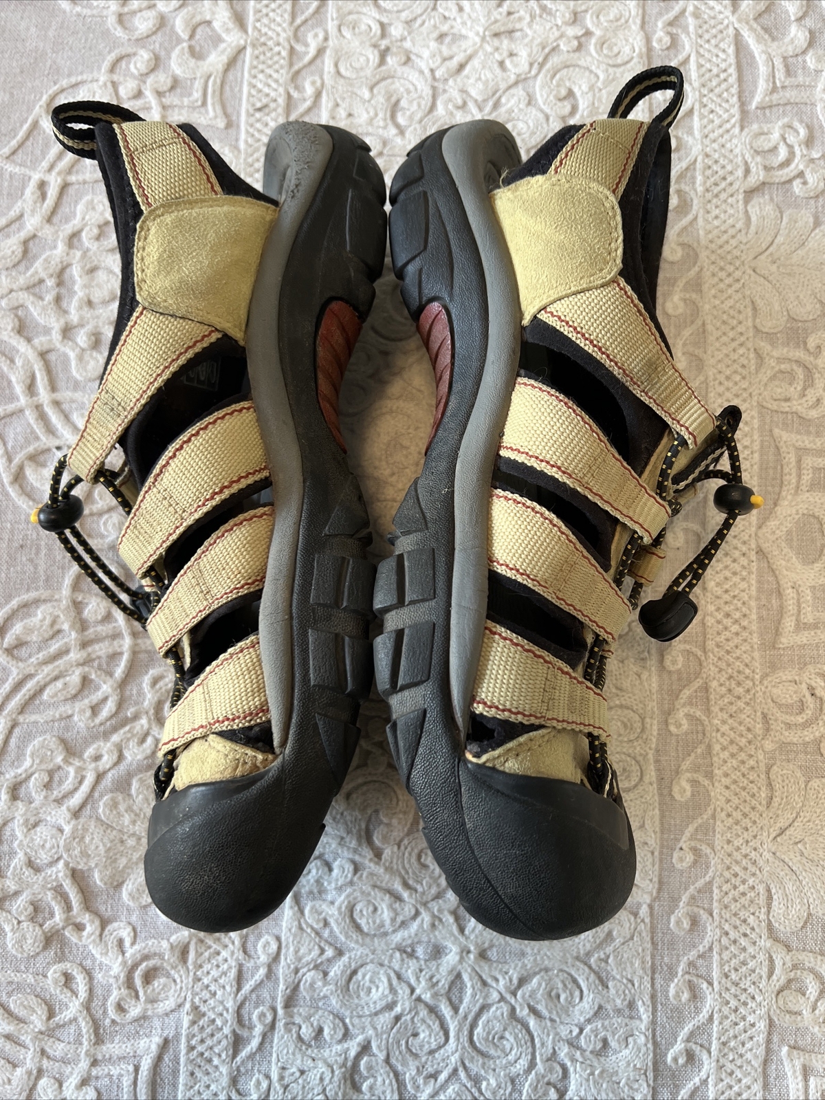 Keen Sandals Womens 9.5 Clearwater CNX Trail Water Sport Gray Tan 1008772 SB