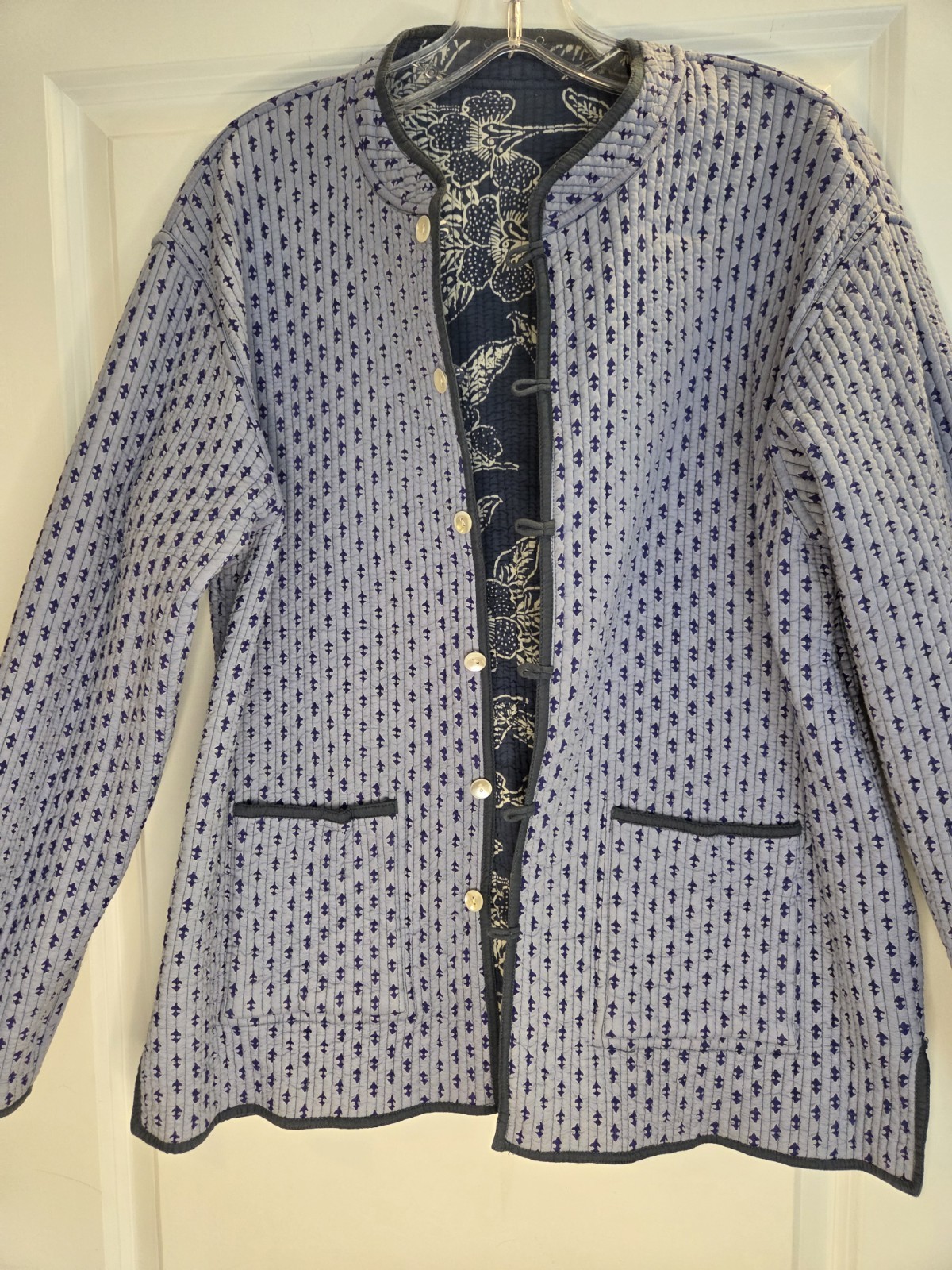 Stylish Reversible Quilted Jacket Women’s Cotton Jacket Preloved