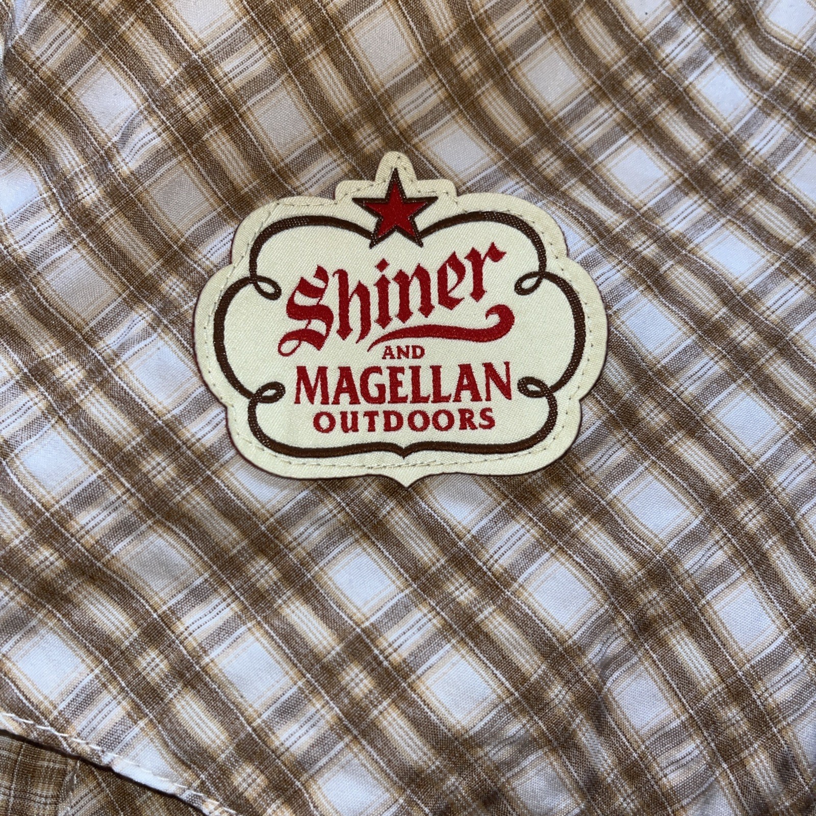 Magellan Outdoors & Shiner Men’s Shirt Fish Gear Classic Fit Moisture Wicking SS