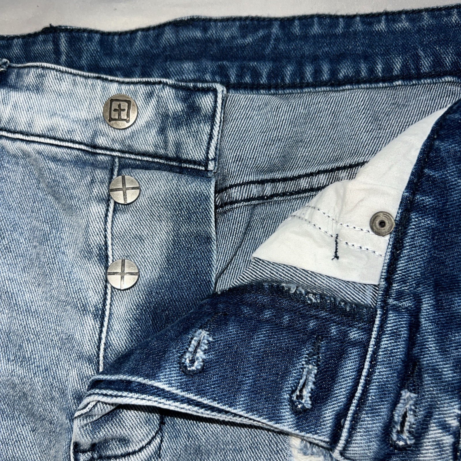KSUBI Van Winkle Trashed Dreams Men’s 32×32 Designer Jeans