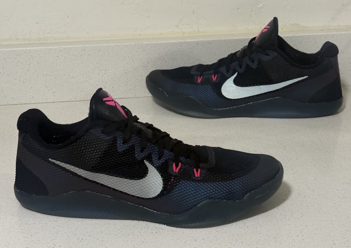 NIKE KOBE XI low Invisibility cloak basketball sneakers gray/pink men’s size 14