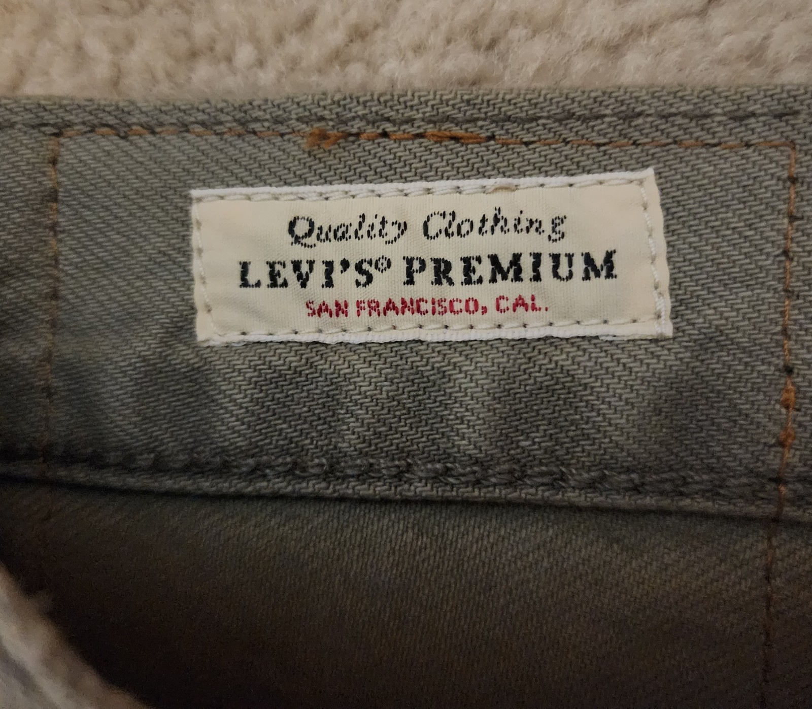NWT Levi Premium 568 LOOSE STRAIGHT Jeans Green Non-Stretch 100% COTTON 34×30