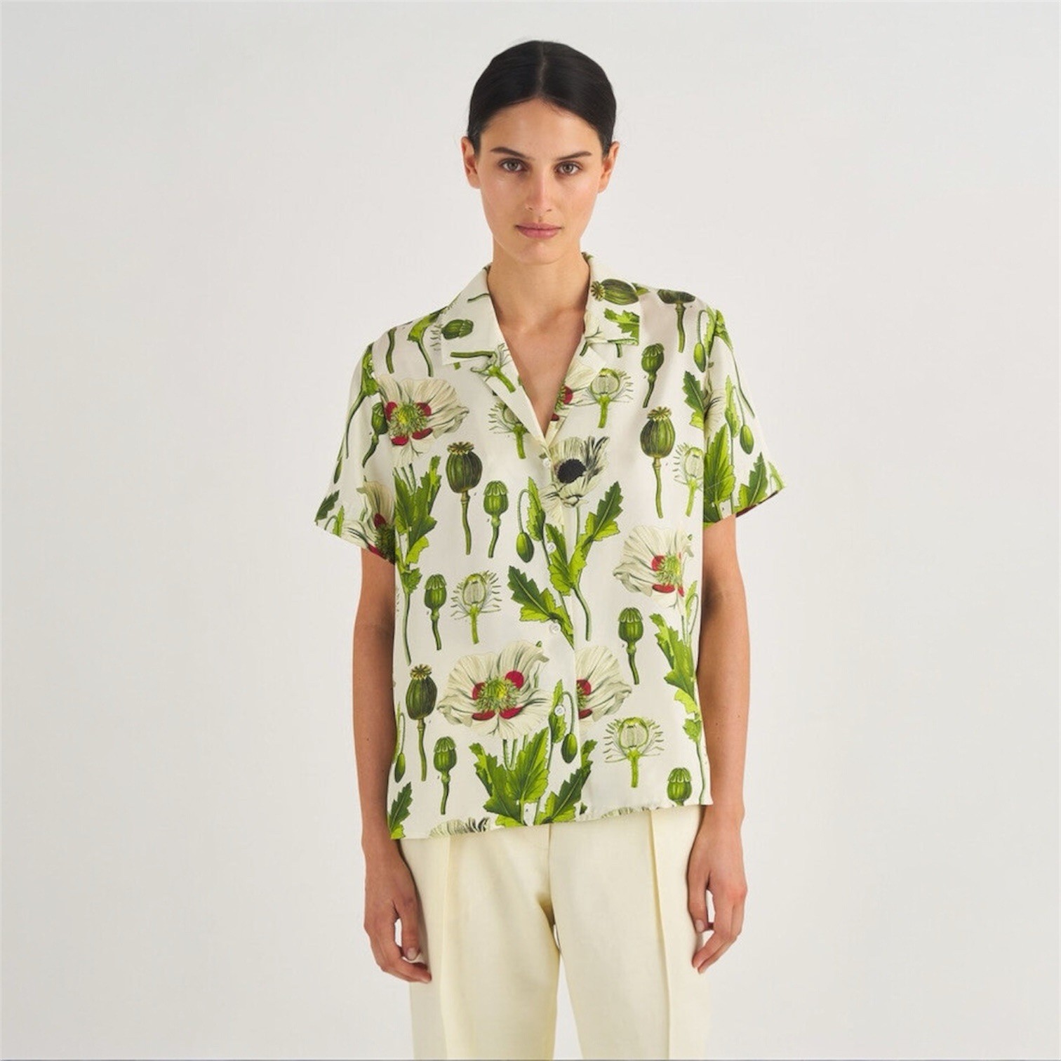 Oroton Garden Poppy Camp Shirt Size 12 AU / 8 US Silk Botanical Green