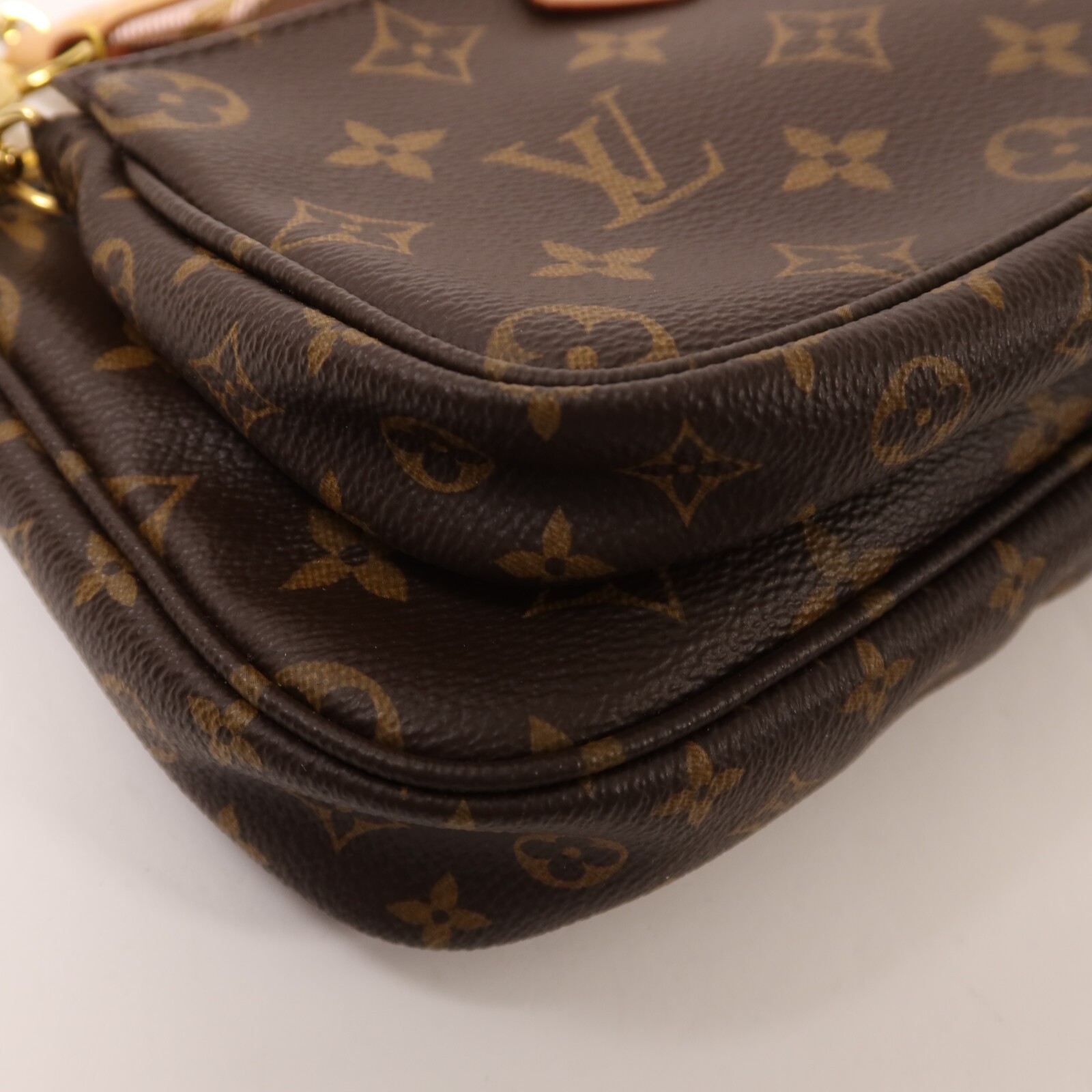 LOUIS VUITTON LV GHW Multi Pochette Accessoires 2 Way Bag M44840 Monogram Brown