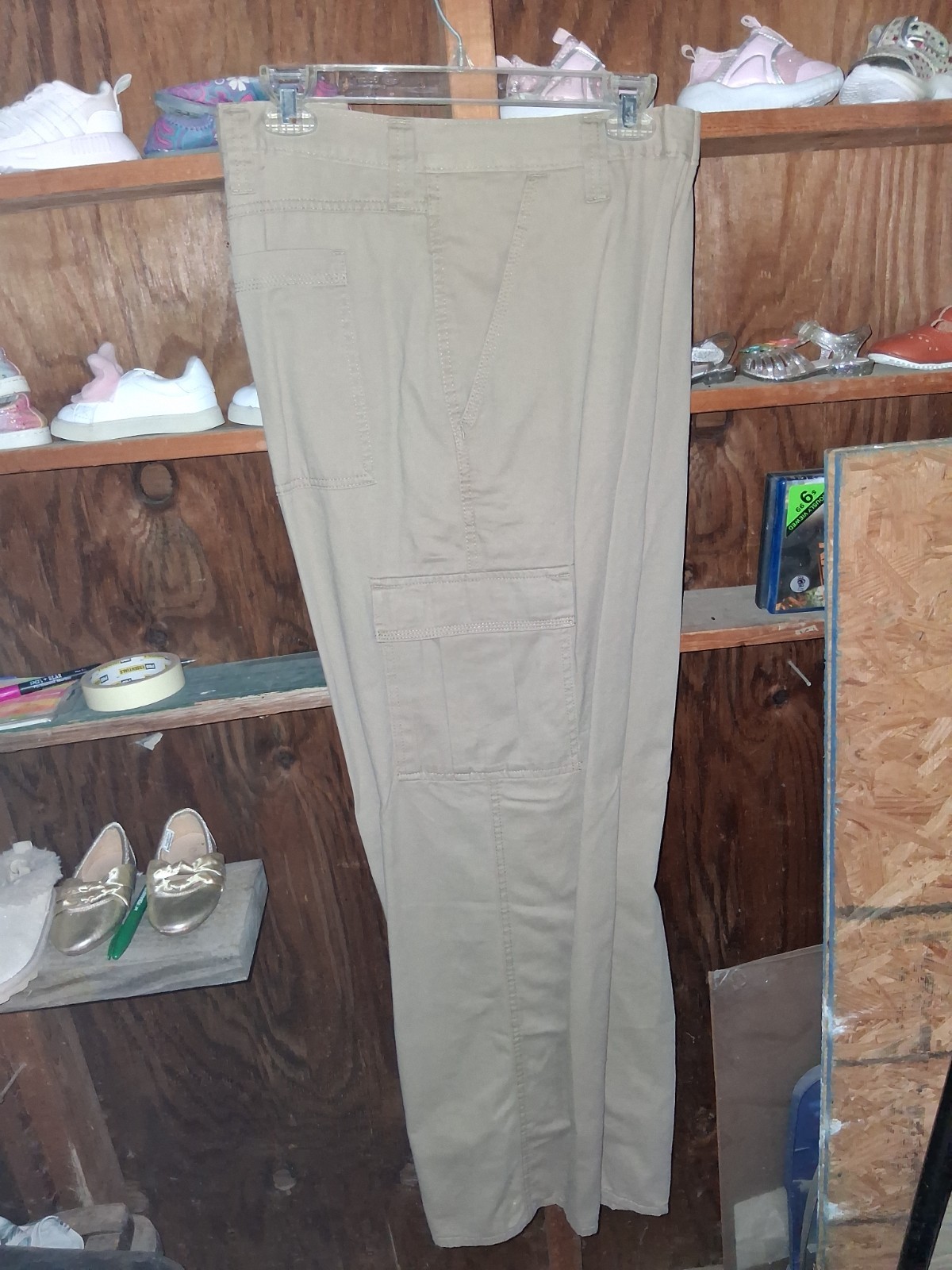 Wrangler Five Star Premium Relaxed Fit Cargo Pants Beige Mens Waist 46