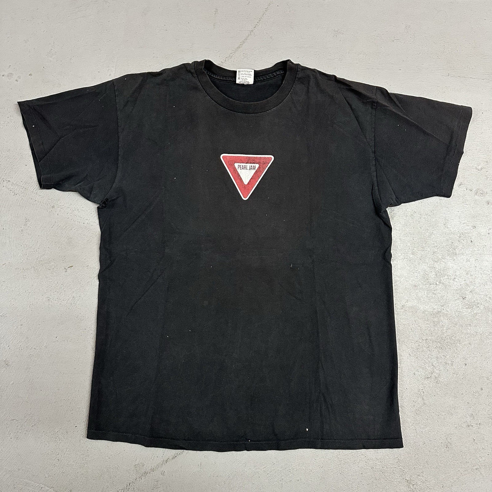 Vintage Pearl Jam Oakland 1997 Tour Shirt Men’s LARGE Anvil Black Yield Stones