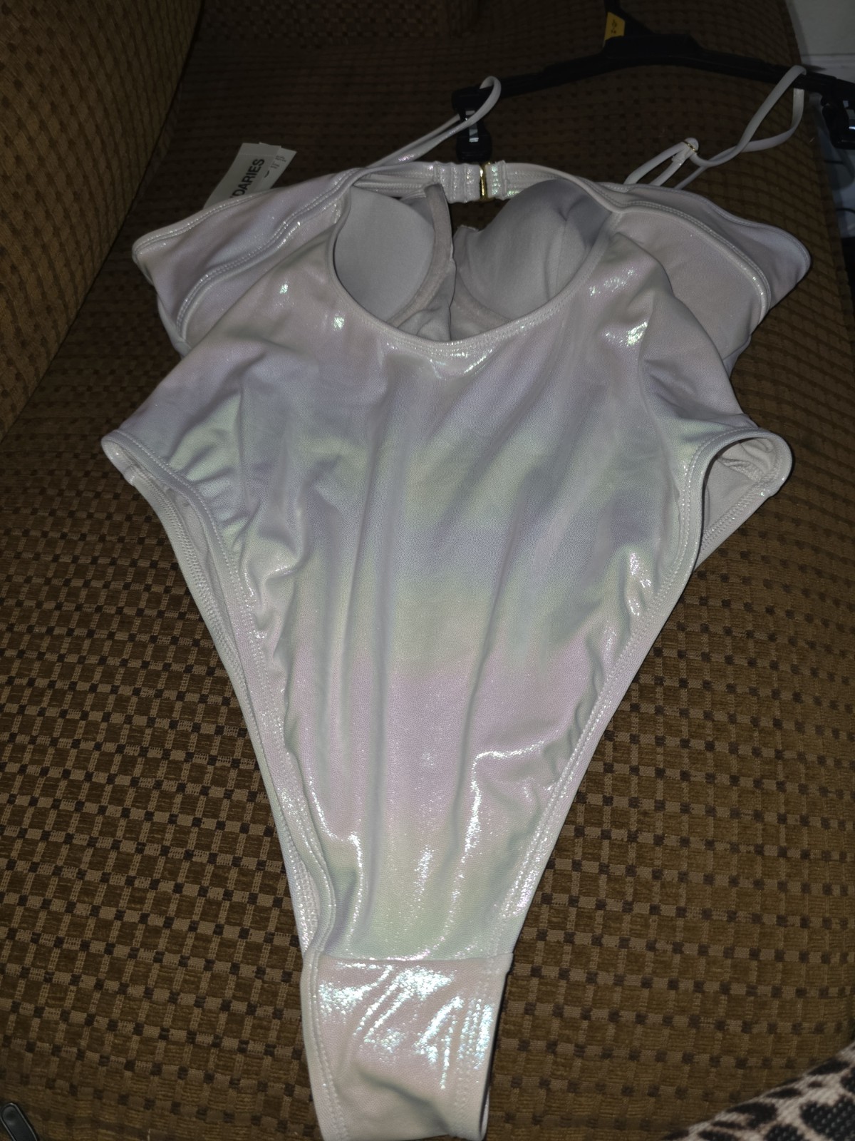 No Boundaries Women’s Iridescent Underwire Cheeky One Piece Swimsuit Large