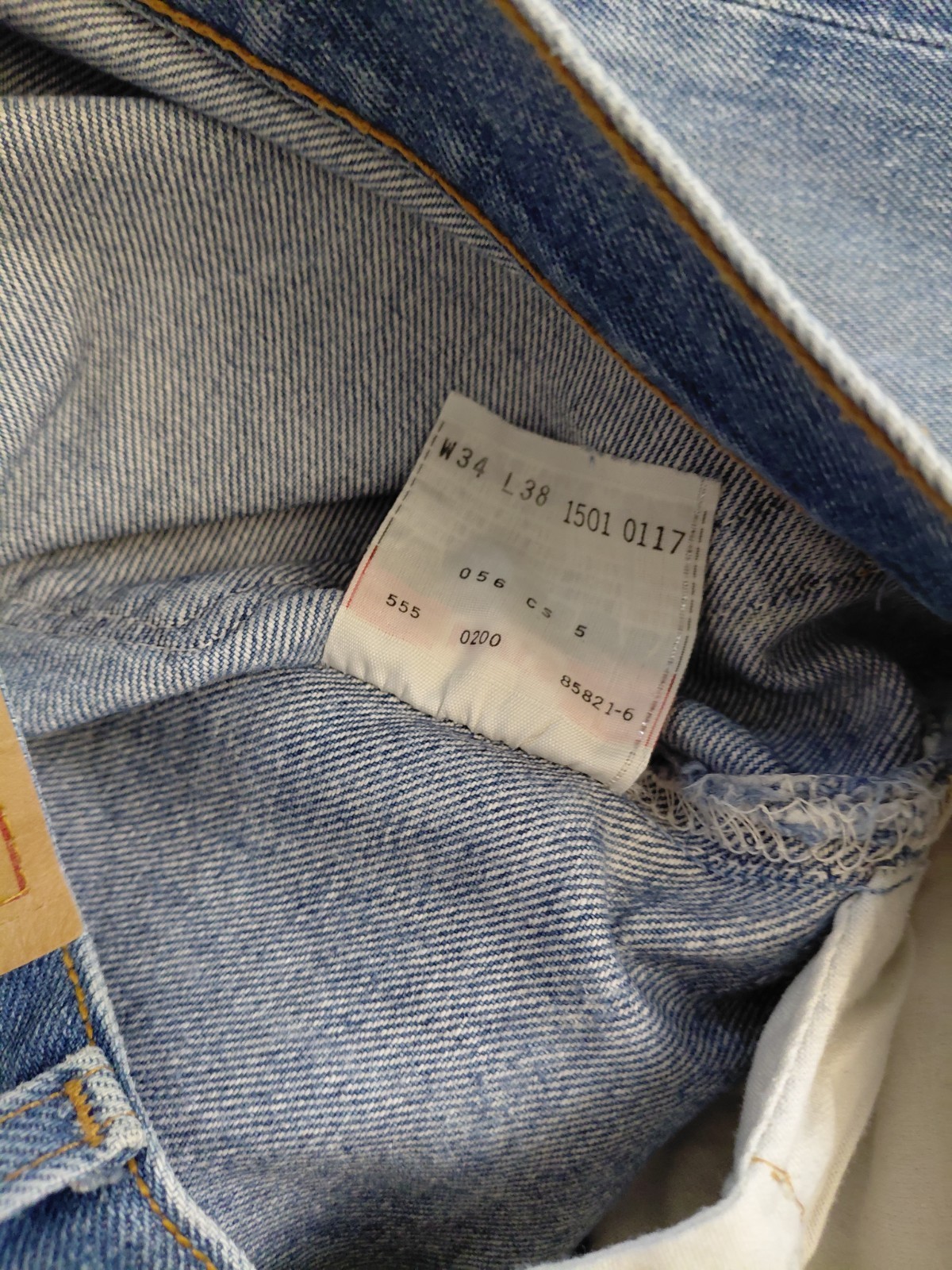 Vintage Y2k Levi’s 501XX Button Fly Jeans Made in USA Mens