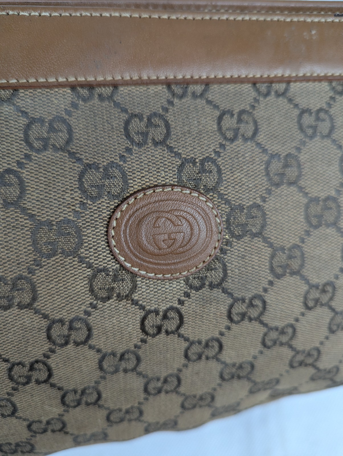 Vintage Gucci GG Supreme monogram pouch Handbag Brown Canvas Leather.