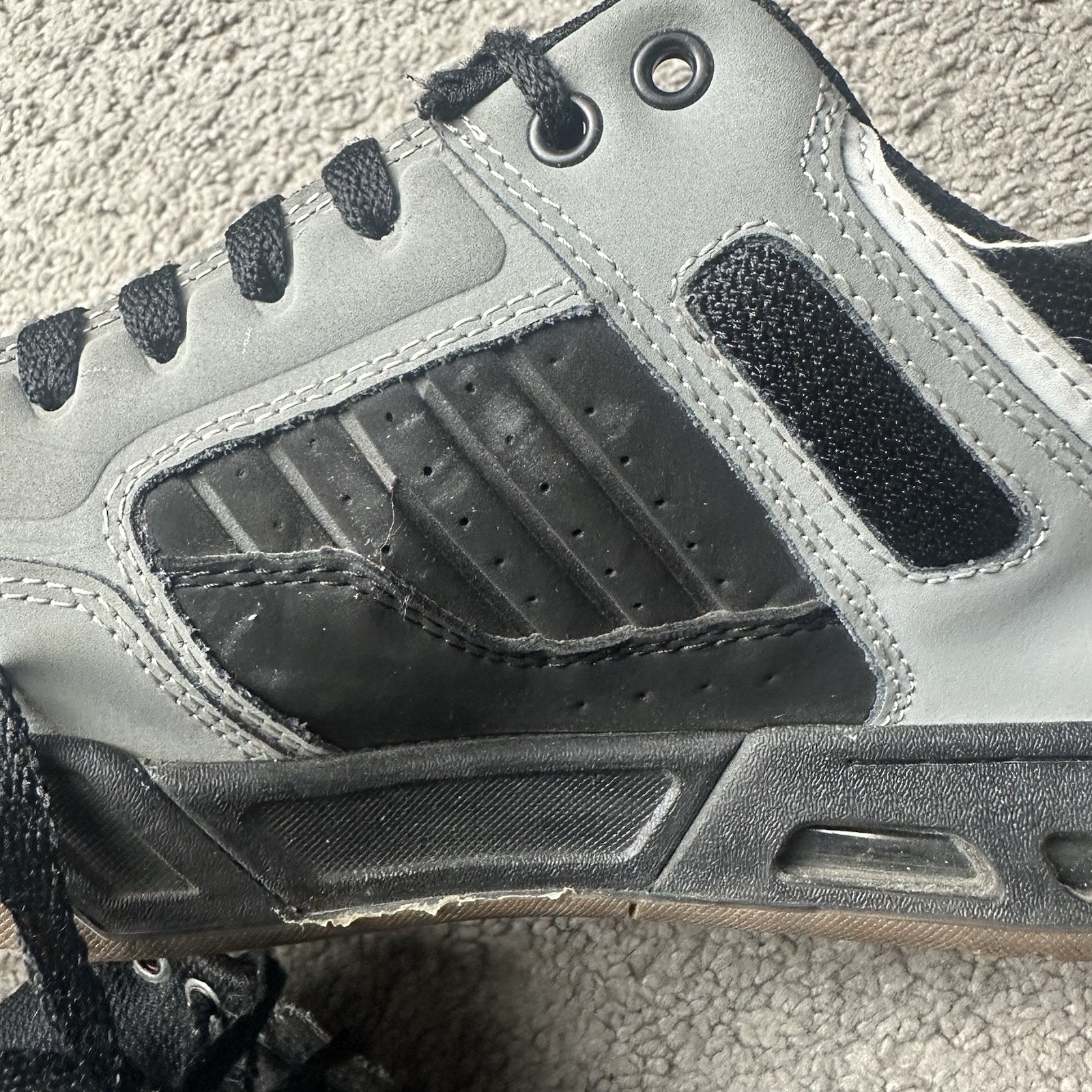 DVS Enduro Heir BlackCharcoal Gray Skater Y2K Grunge Wide Chubby Men’s Sz 10