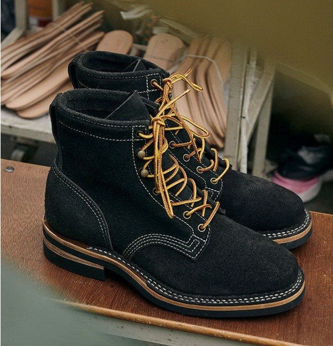 Alaska Outfitters Ray Kwok 36003 Service Boot Roughout Cowhide